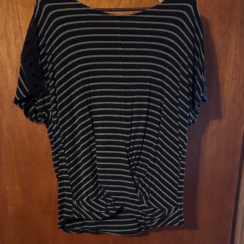 Iz Byer Women's Black and Gray Striped Short Sleeve Top